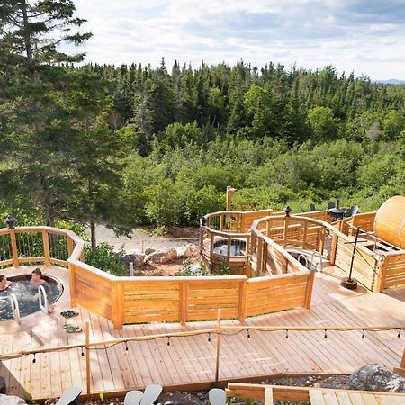Nordet Motel Saint Georges De Malbaie Eksteriør billede