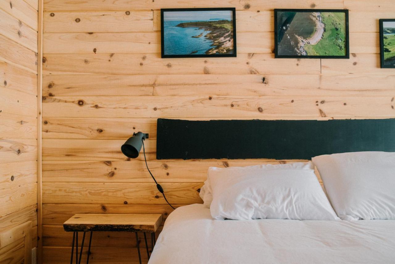 Nordet Motel Saint Georges De Malbaie Eksteriør billede